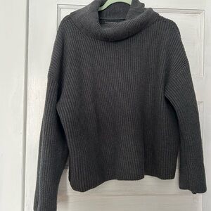 Banana Republic Gray Cowl Neck Sweater with Chunky Knit and Relaxed Fit